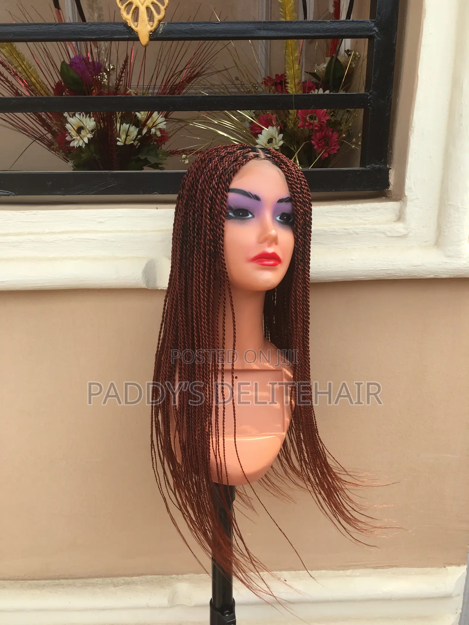 Twisting Wig