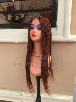 Twisting Wig