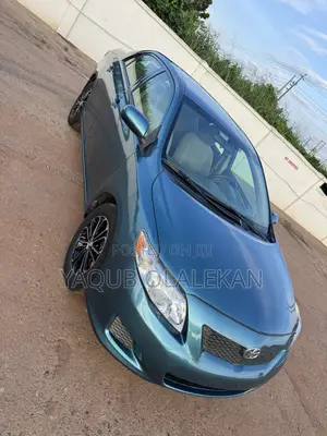 Toyota Corolla 2010 Blue