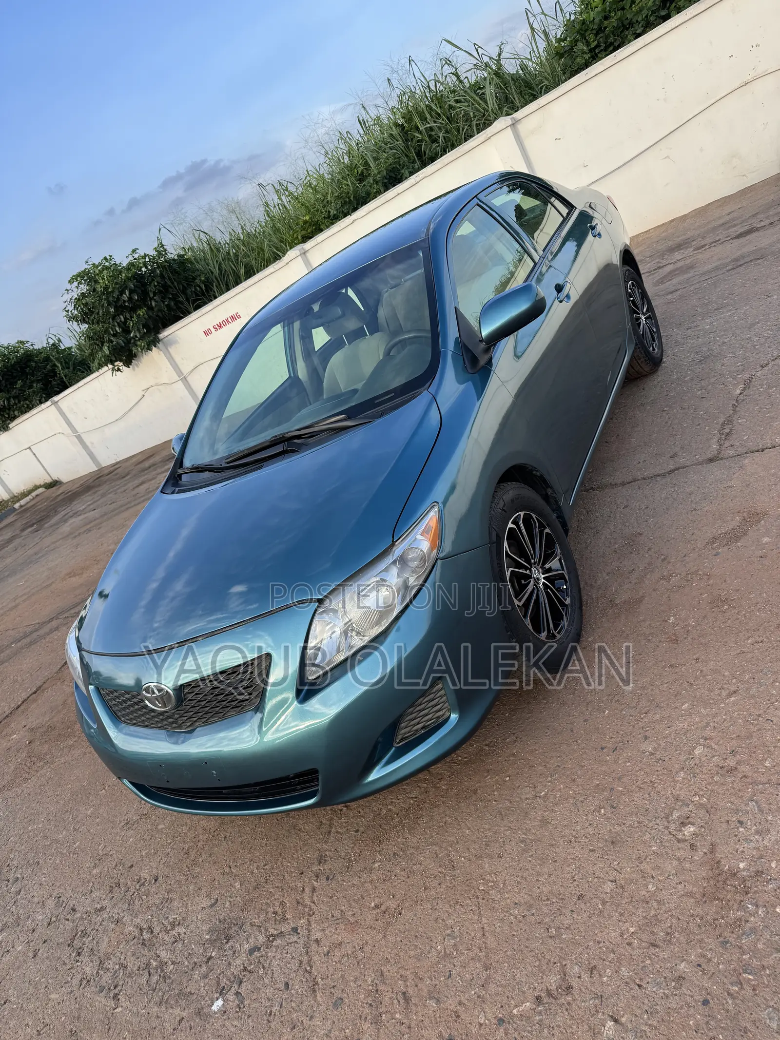 Toyota Corolla 2010 Blue