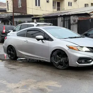 Honda Civic Si 2dr Coupe (2.4L 4cyl 6M) 2015 Silver