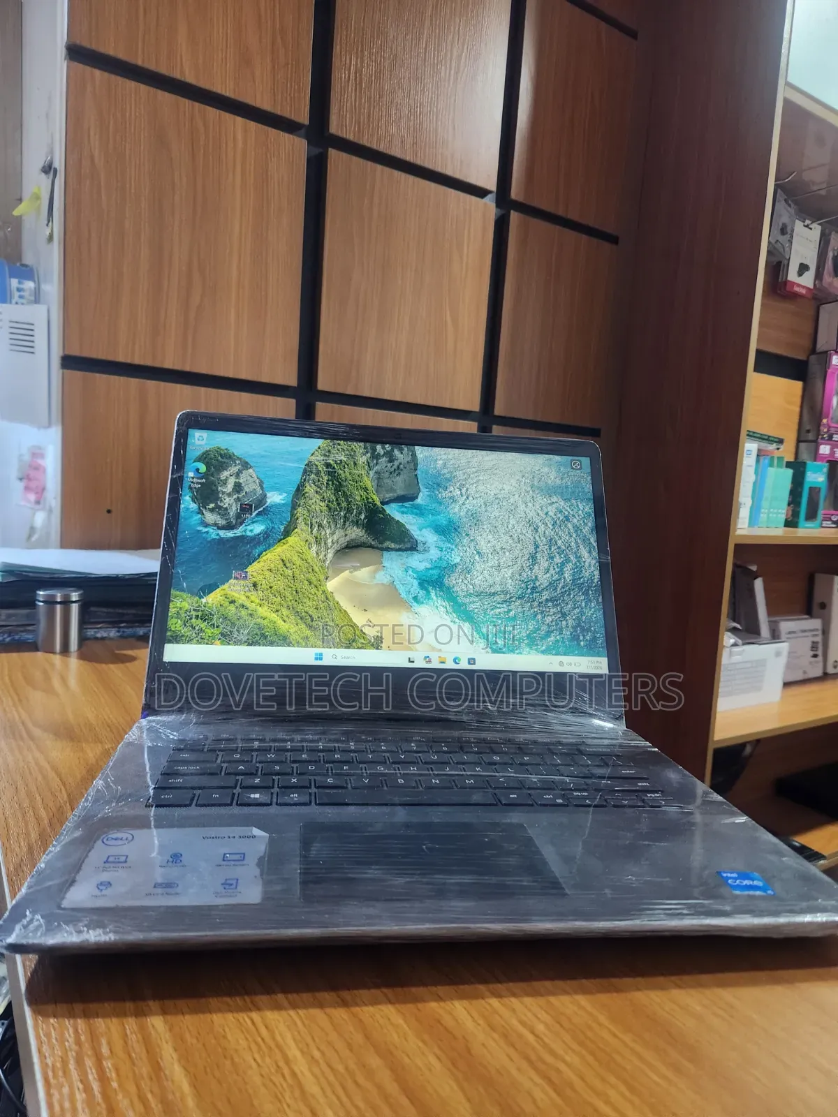 Laptop Dell Vostro 14 3000 8GB Intel Core i5 SSD 256GB