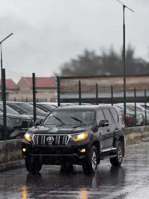 Toyota Land Cruiser Prado 2015 Black