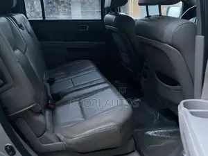 Honda Pilot 2012 Silver