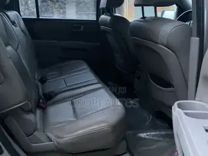 Honda Pilot 2012 Silver