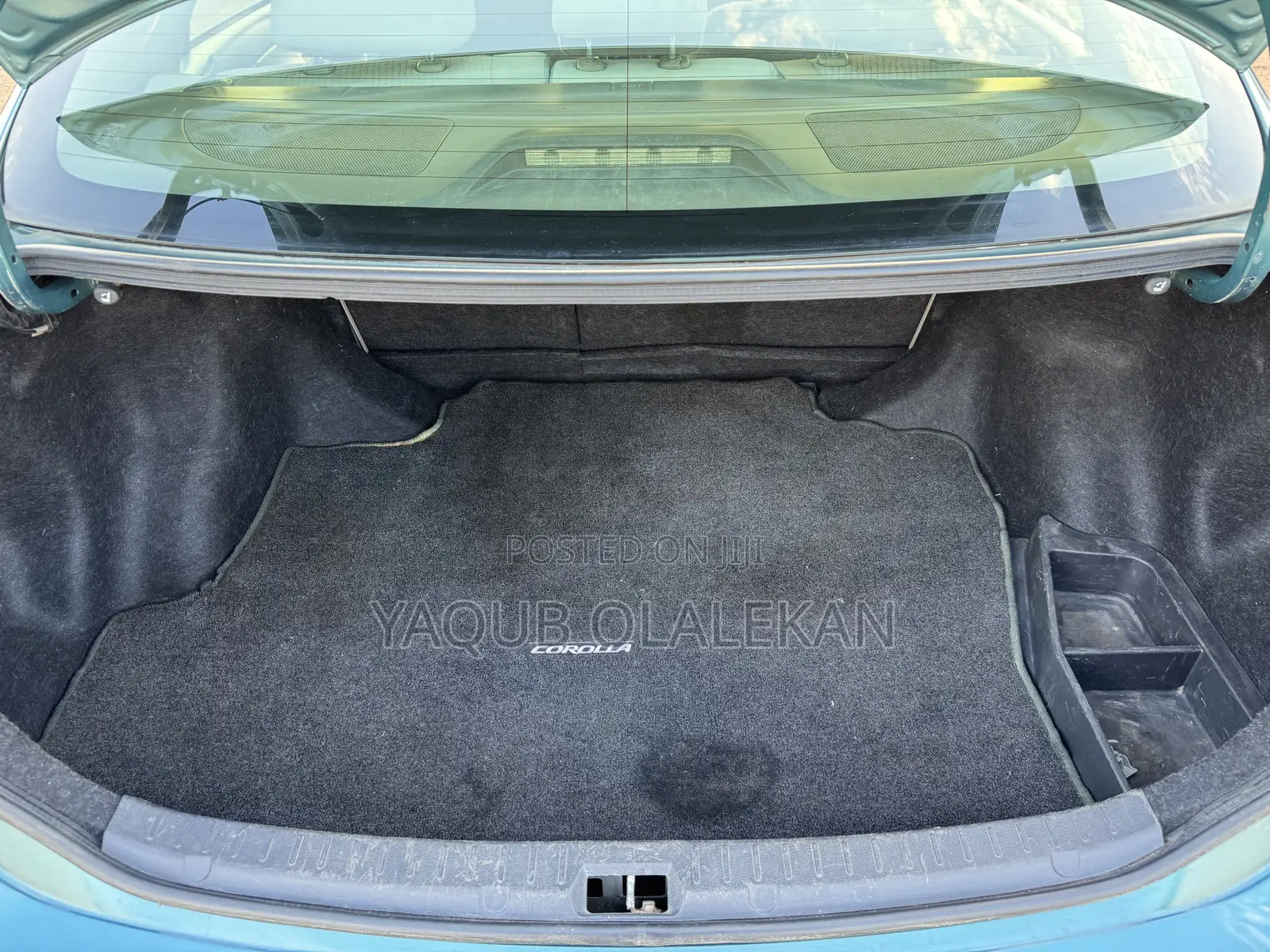Toyota Corolla 2010 Blue