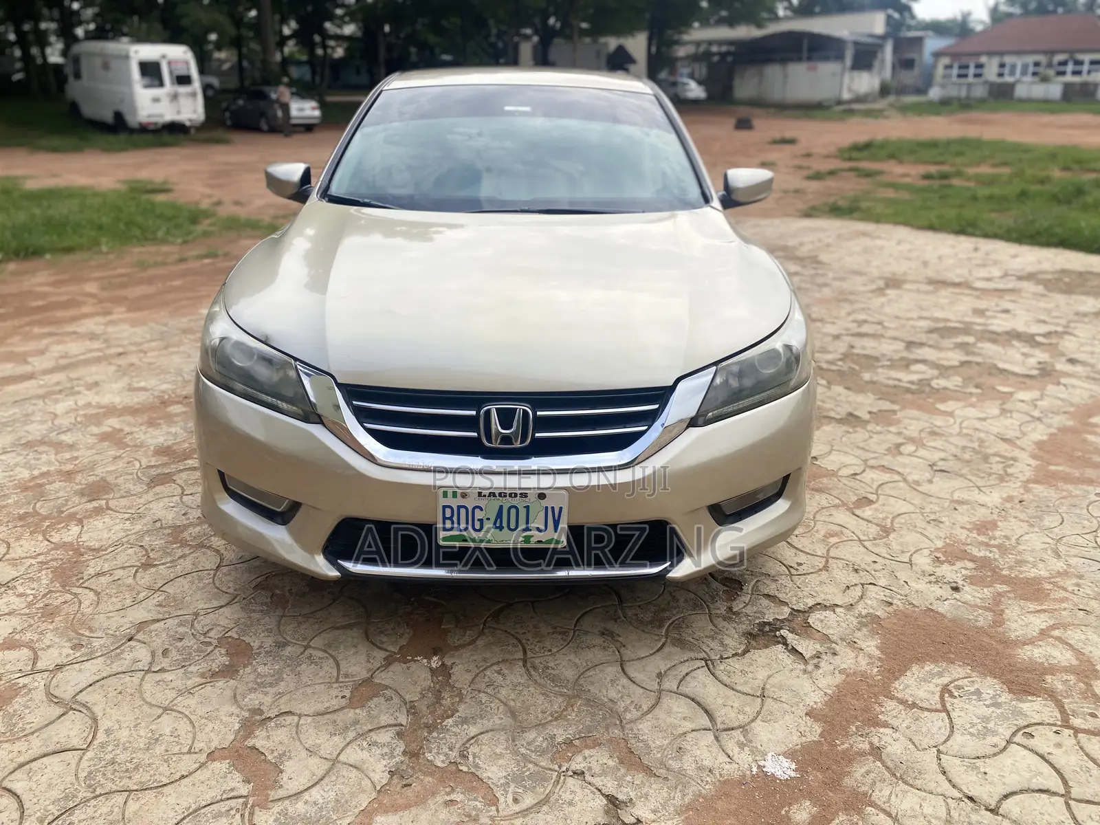 Honda Accord 2013 Gold