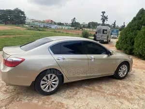Honda Accord 2013 Gold