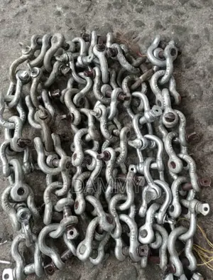 Galvanized Steel Bow Shackles
