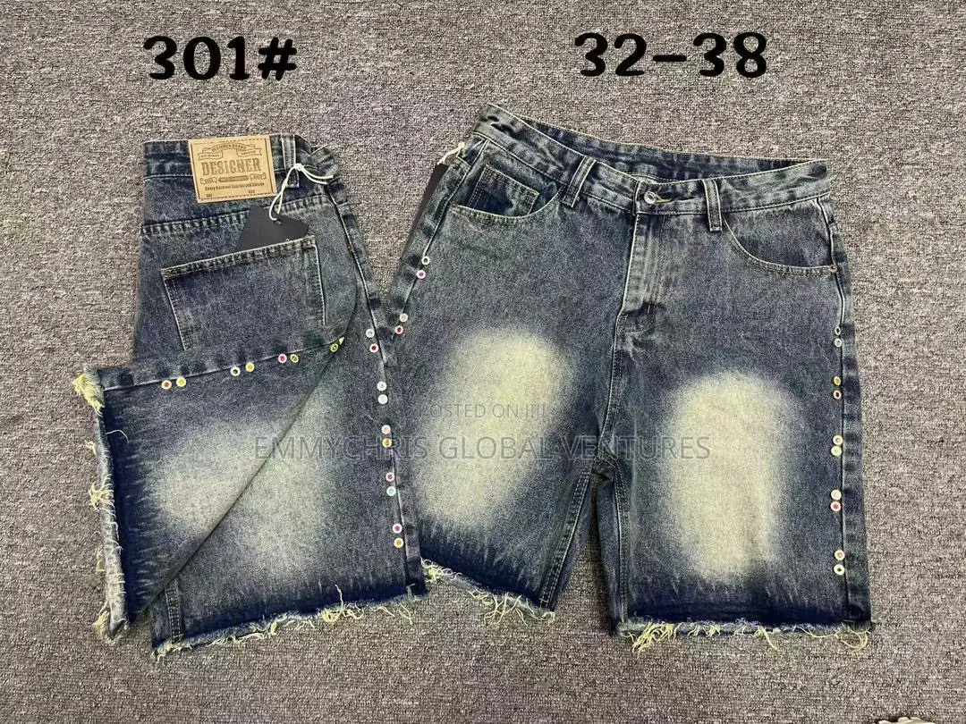 Short Jeans