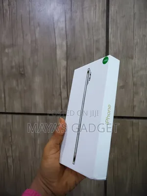 New Apple iPhone Air 256 GB Gold