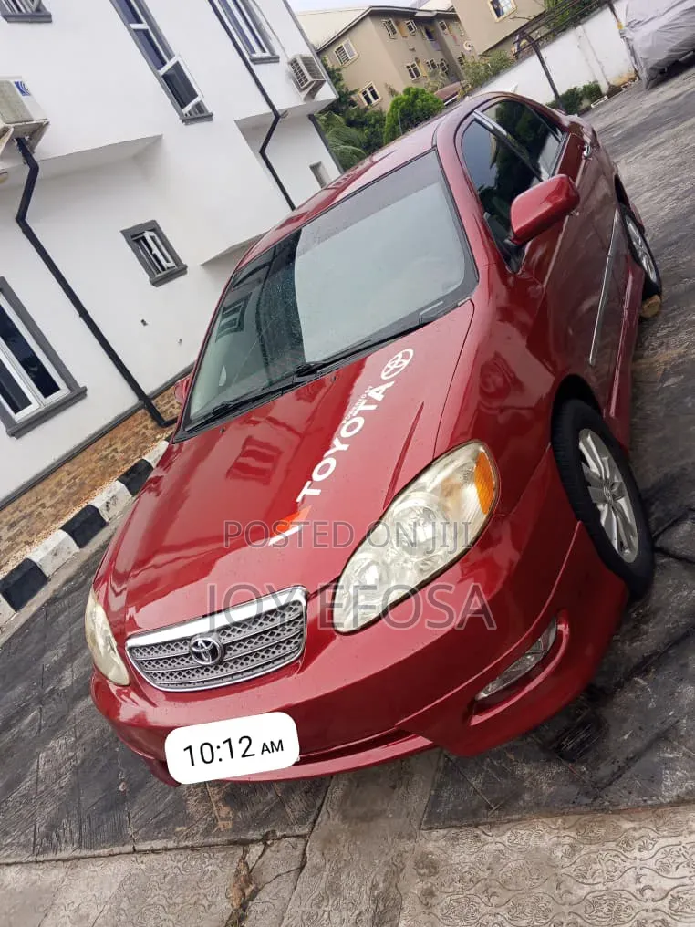 Toyota Corolla 2004 Red