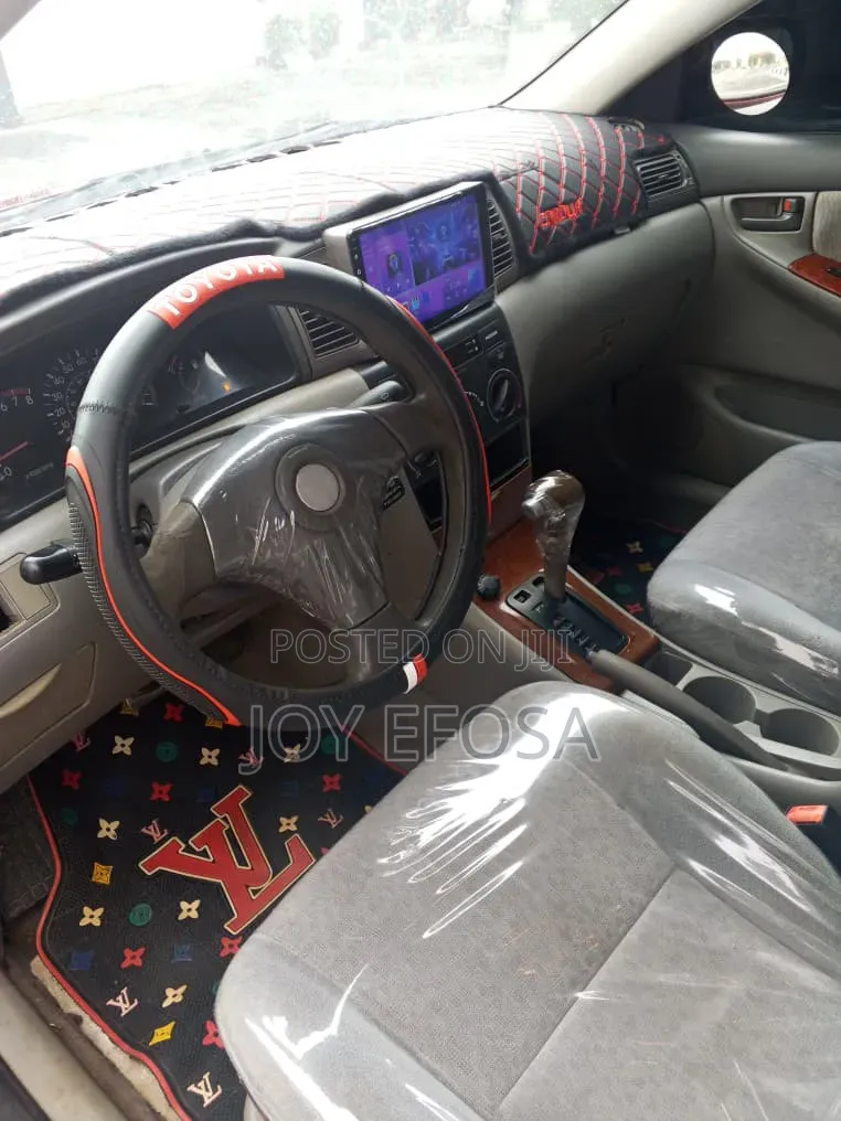 Toyota Corolla 2004 Red