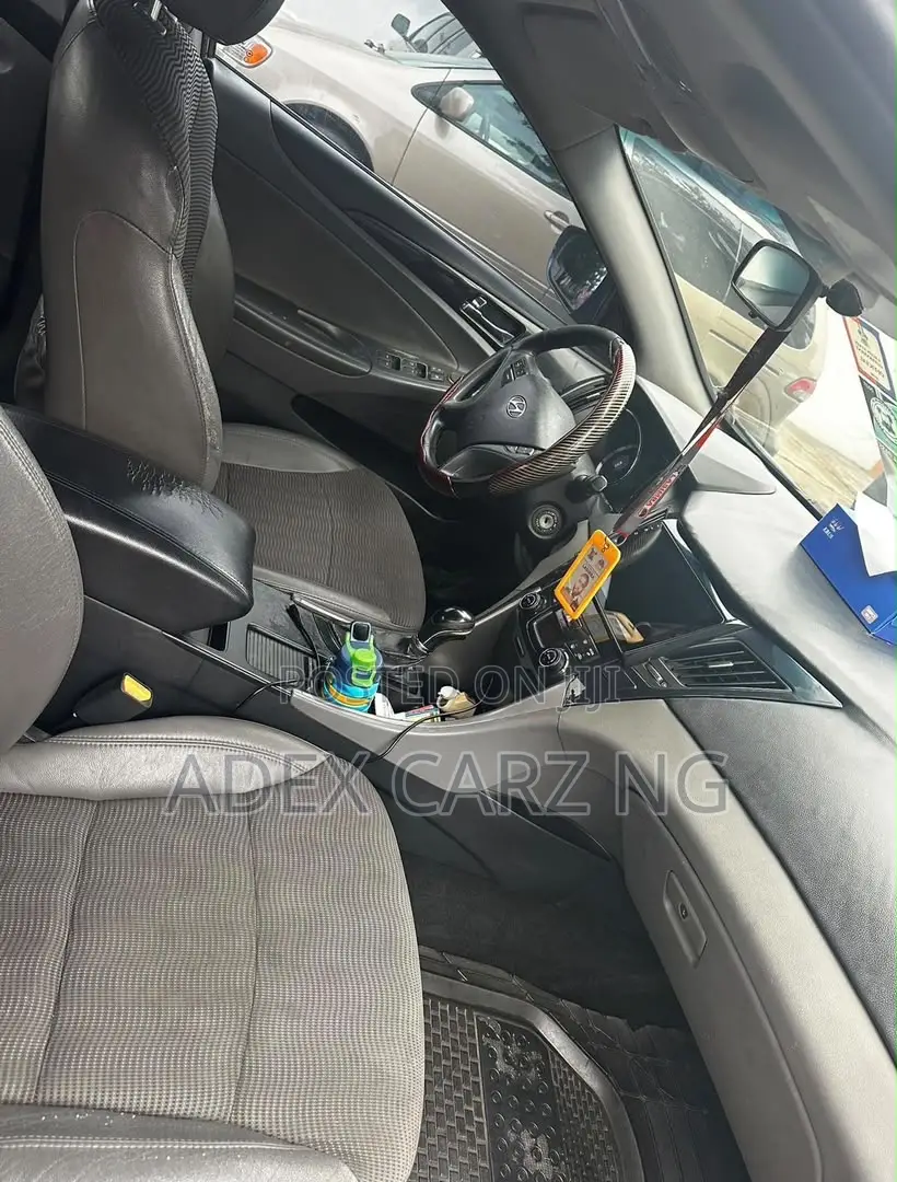 Hyundai Sonata 2013 Blue