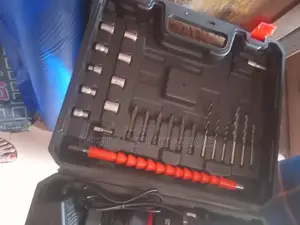 Bosch Cordless Drill and Screw Machine