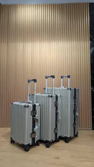 Luggages Box