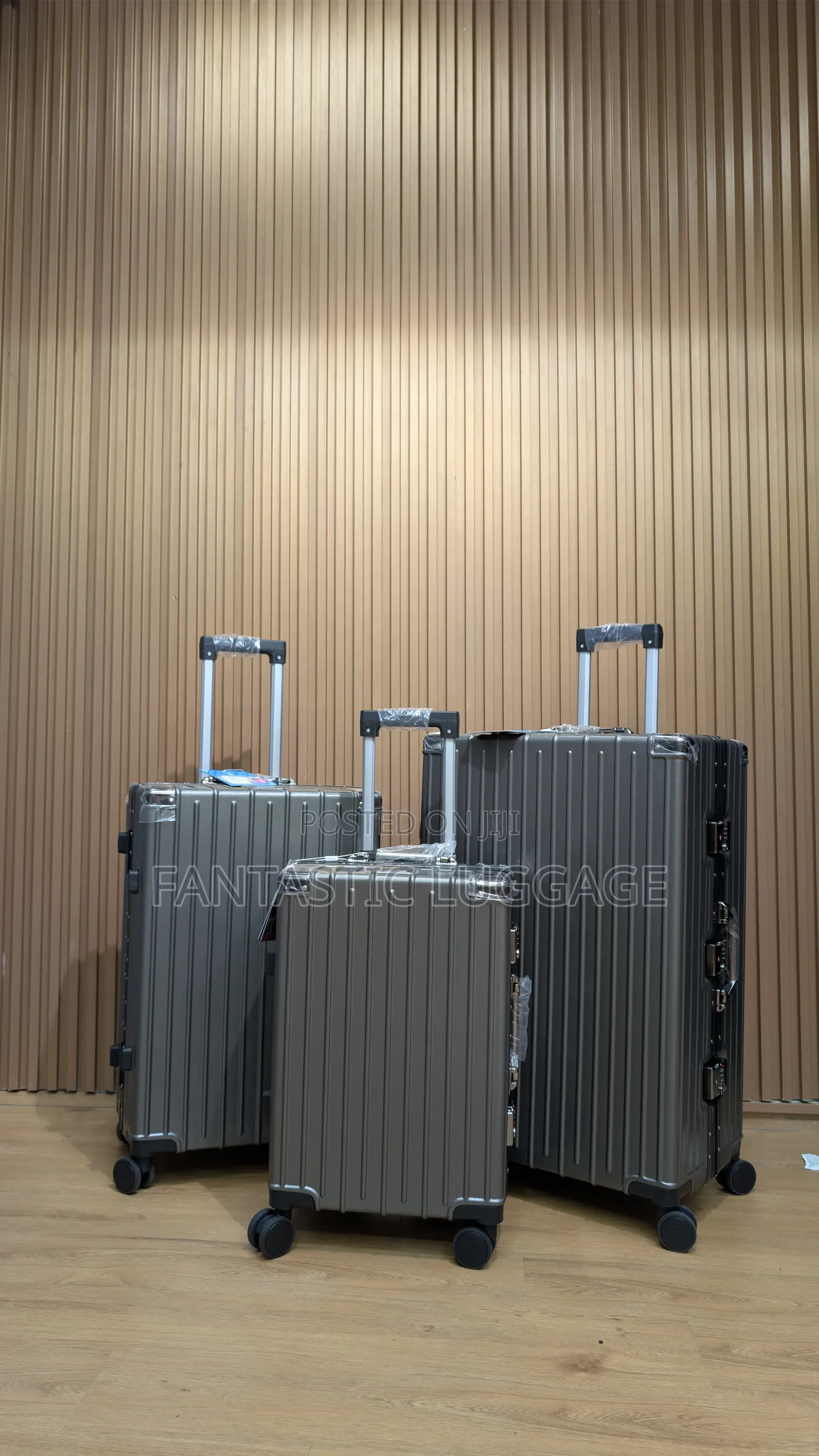 Luggages Box