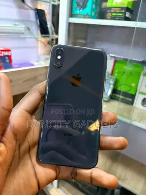 Apple iPhone X 64 GB Black
