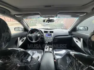 Toyota Camry 2009 Gray