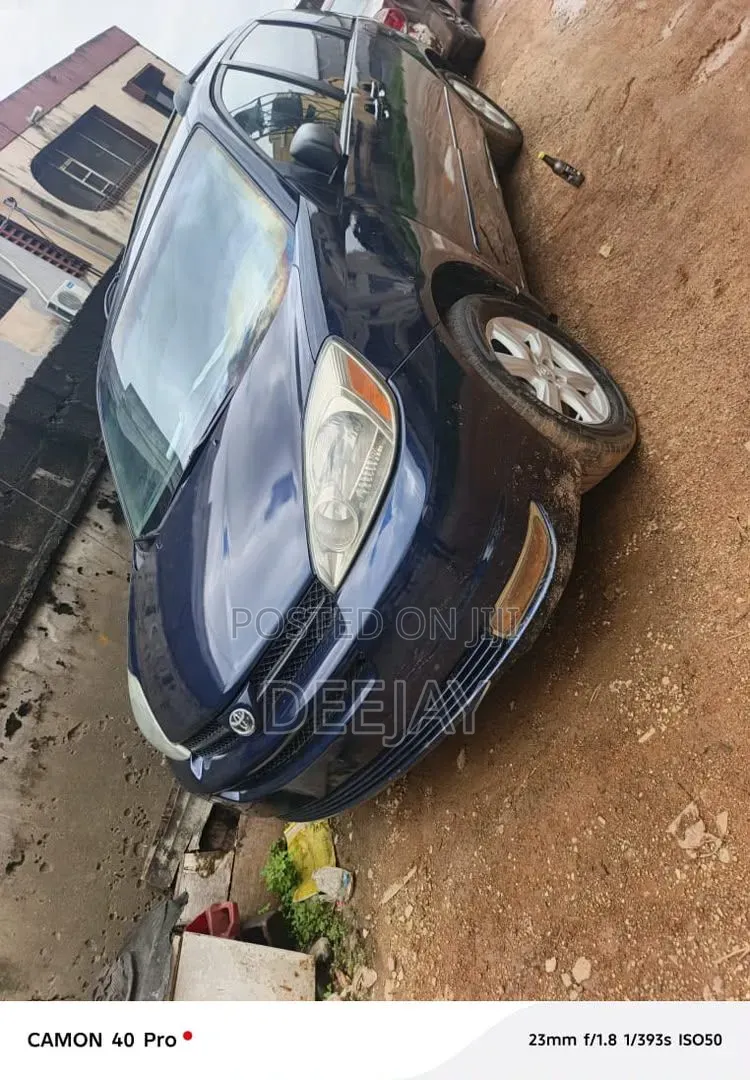 Toyota Sienna 2006 Blue