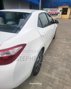 Toyota Corolla 2017 White