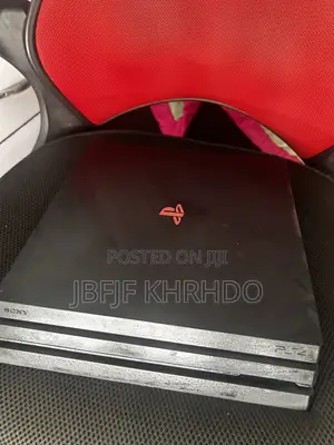 Playstation 4 Pro (Ps4 Pro) 1tb With Wireless Controller - Very Clean