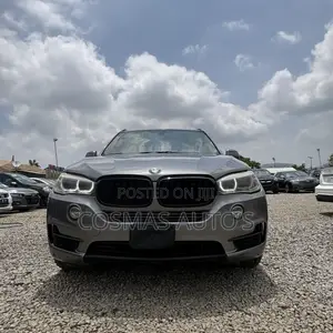 BMW X5 xDrive35i 4dr SUV AWD (3.0L 6cyl Turbo 8A) 2015 Gray