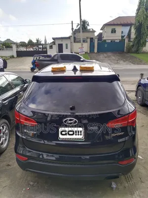 Hyundai Santa Fe 2012 Black