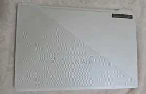 Laptop Asus ROG Zephyrus G14 24GB AMD Ryzen 9 SSD 1T