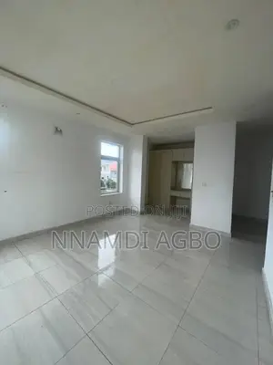 2bdrm Apartment in Chevron for rent