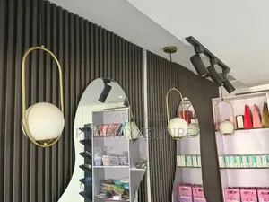 Item Name: Chandelier Light Item Condition: Neatly Used