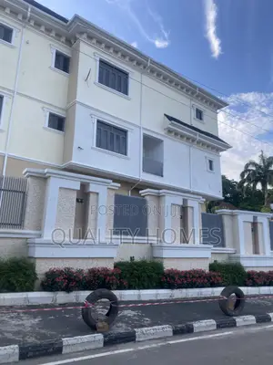 Furnished 8bdrm Duplex in Nelson Madala 15, Abuja (FCT) for sale