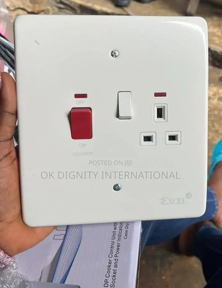 45a Double Pole Cooker Control Unit With Switched Socket–Surface Mount