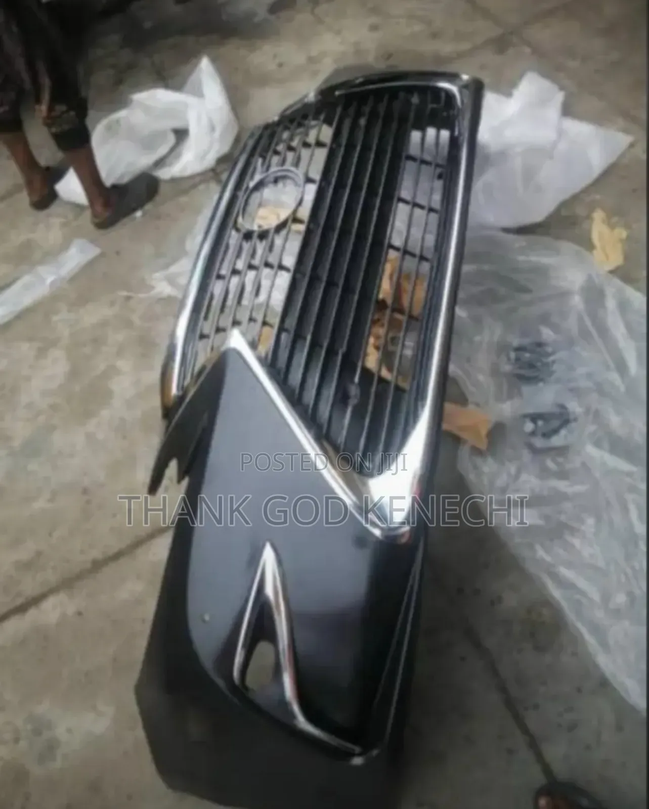 Complete Front Bumper Es350 2018 Model