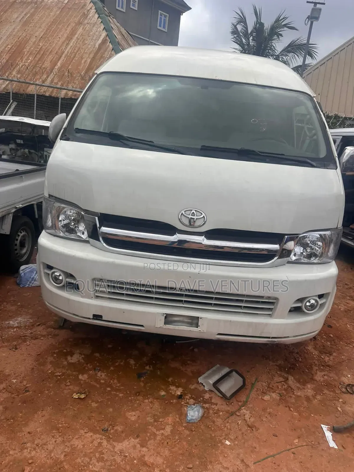 Suzuki Every 2010 White