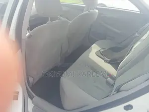 Toyota Corolla 2013 White