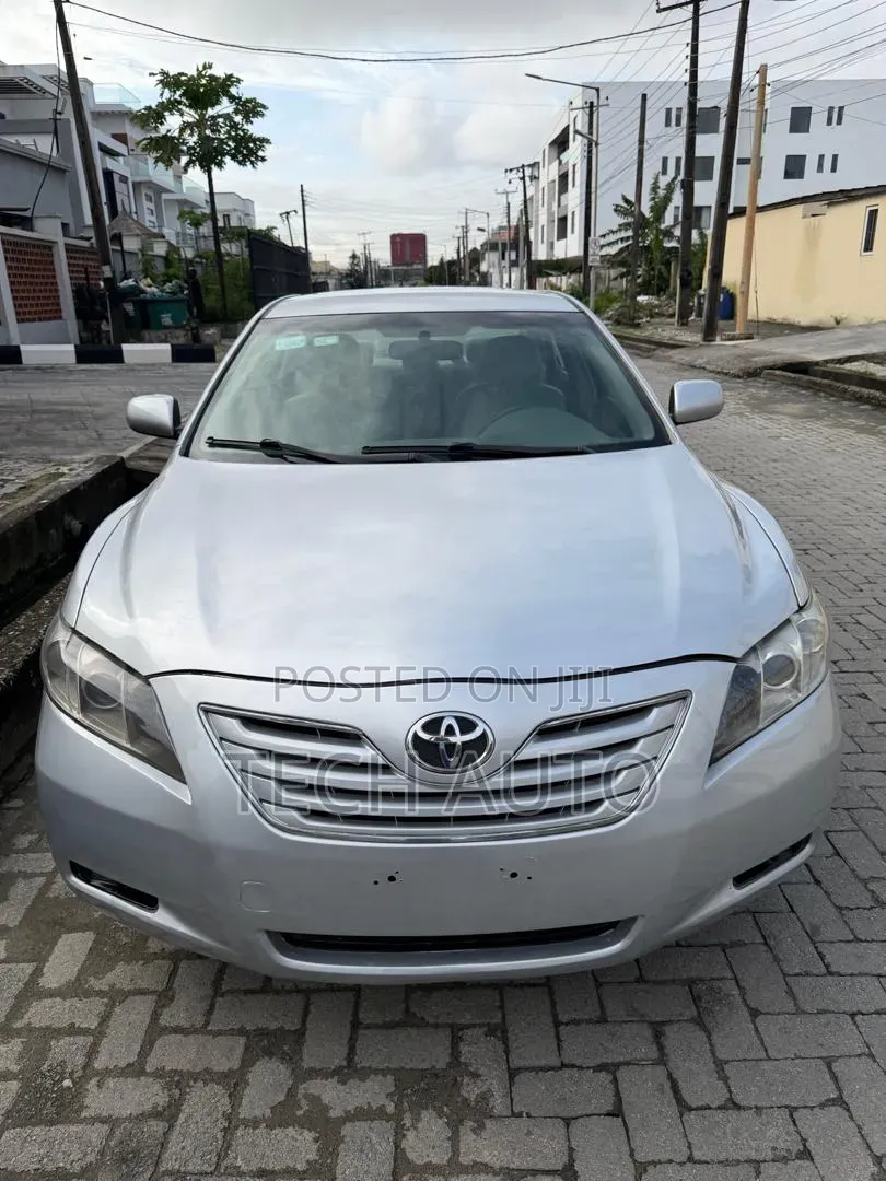 Toyota Camry 2008 Silver