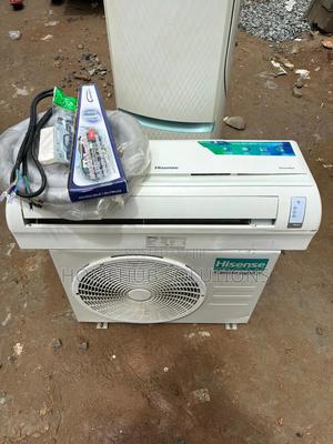Very Clean 1.5hp Hisense Low Voltage AC With New and Complete Kits