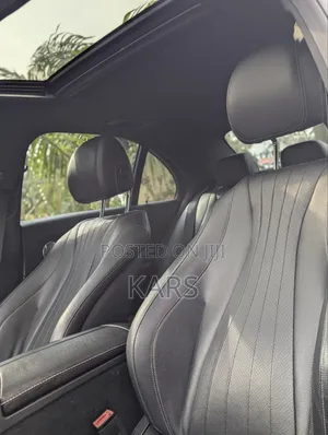 Mercedes-Benz E300 2017 Black