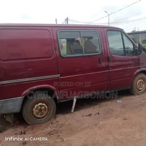 Ford Transit Connect 2002 Maroon