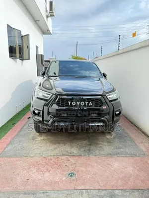 Toyota Hilux 2023 Black