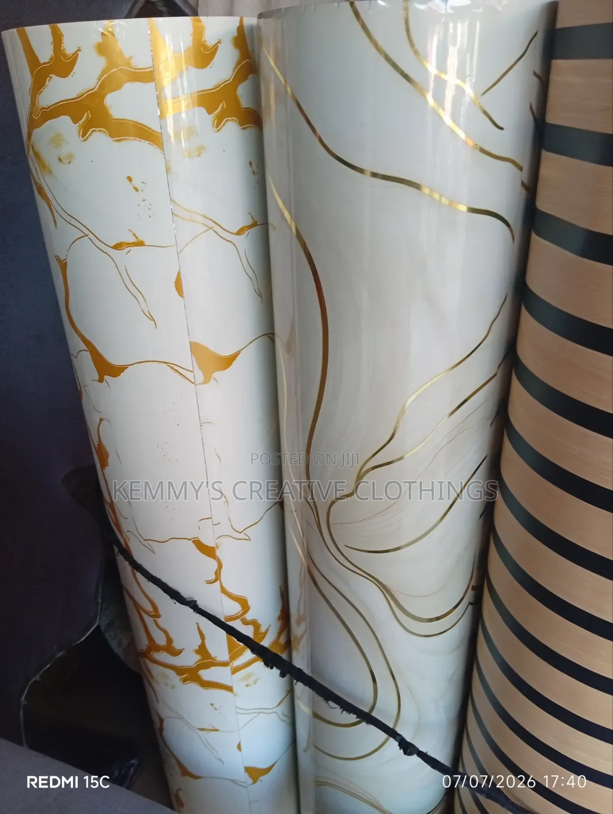Quality Wall Paper 9 Ft Length and 4 Ft Width