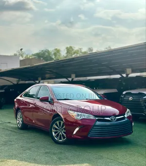 Toyota Camry 2017 Red