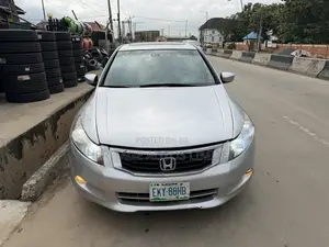 Honda Accord 2008 Silver