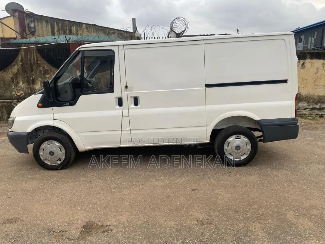 Ford Transit 1998 White