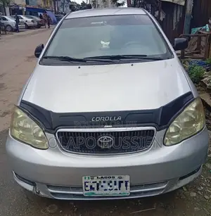 Toyota Corolla 2004 Silver