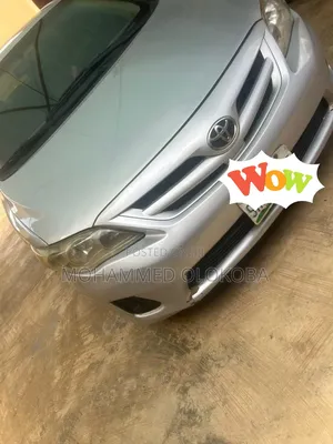 Toyota Corolla 2011 Silver