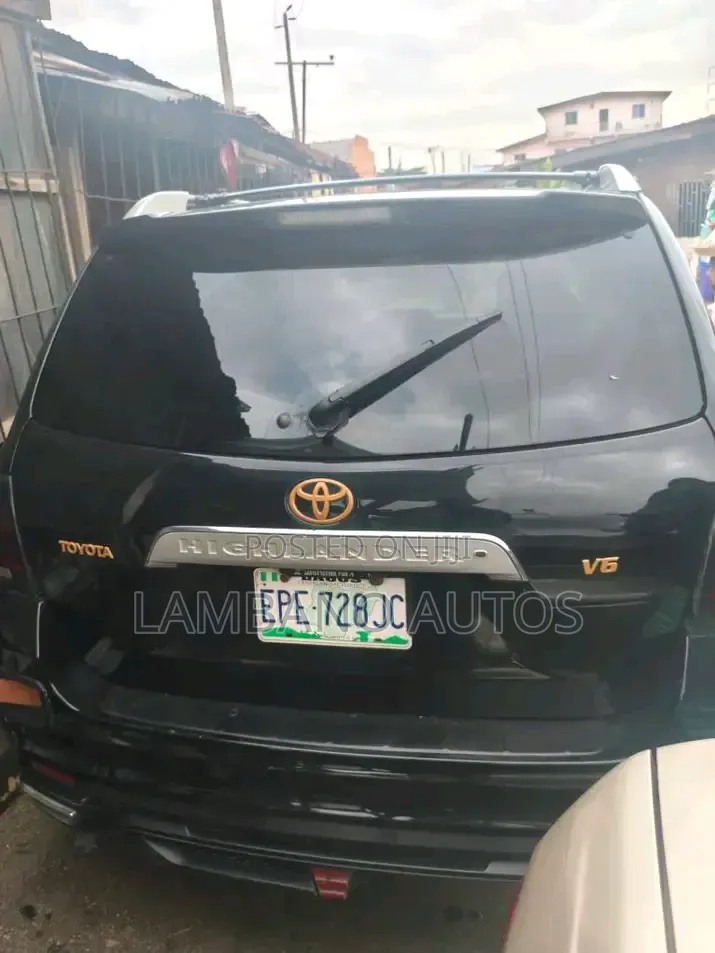 Toyota Highlander 2008 Red