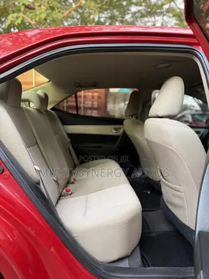Toyota Corolla 2014 Burgundy