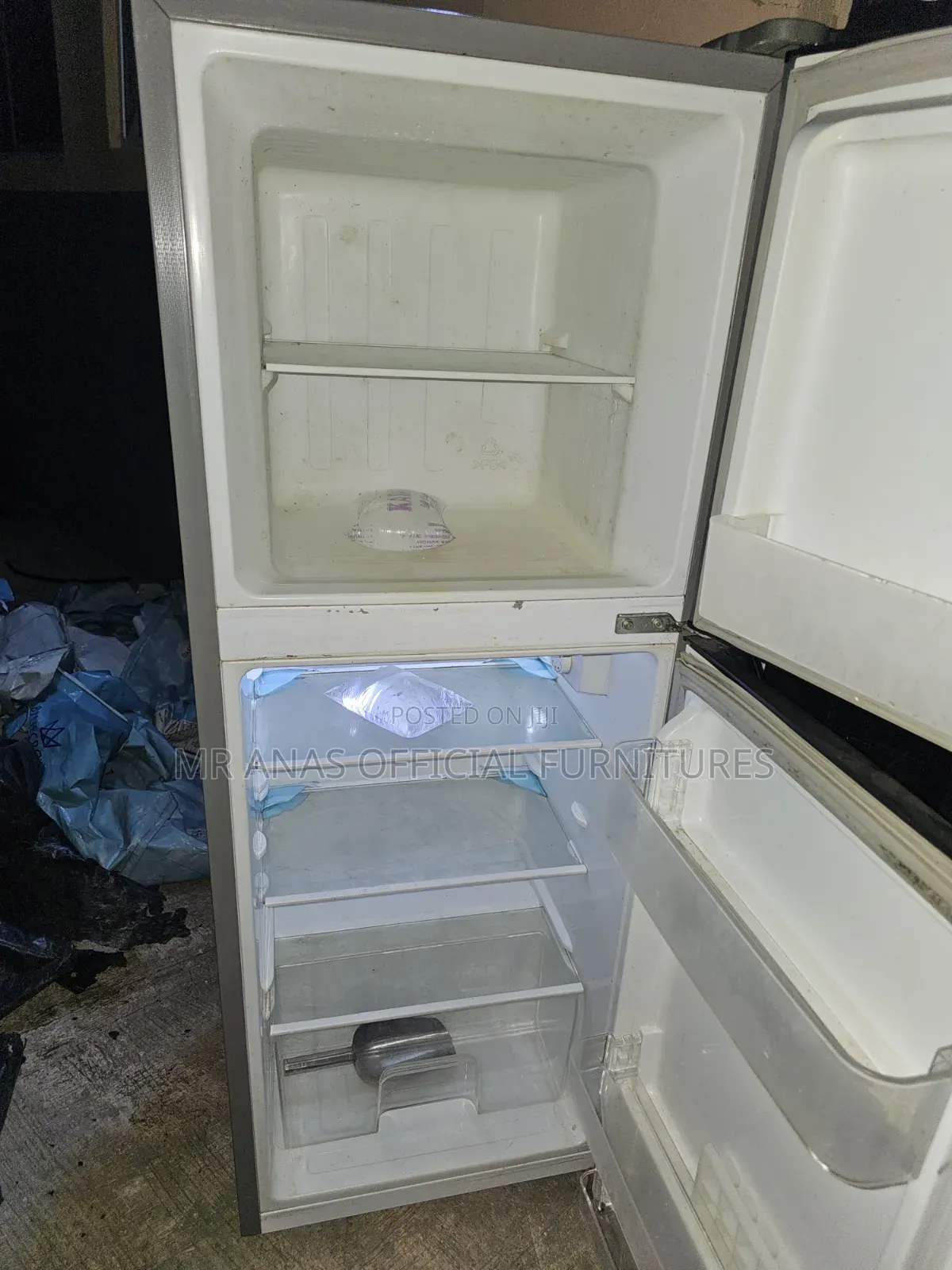 130l Hisense Double Door Fridge